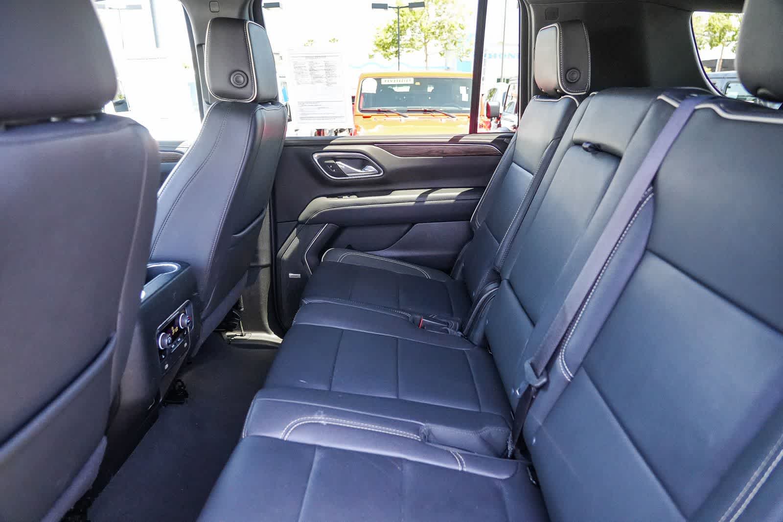 Thumbnail: 2024 Chevrolet Suburban - 17