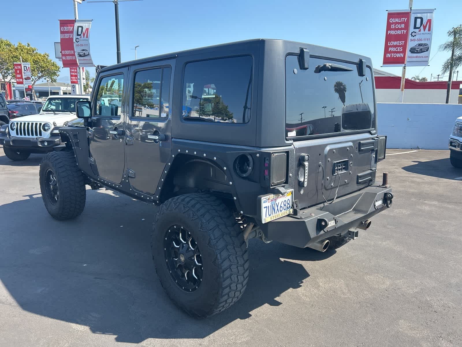 Thumbnail: 2017 Jeep Wrangler - 4