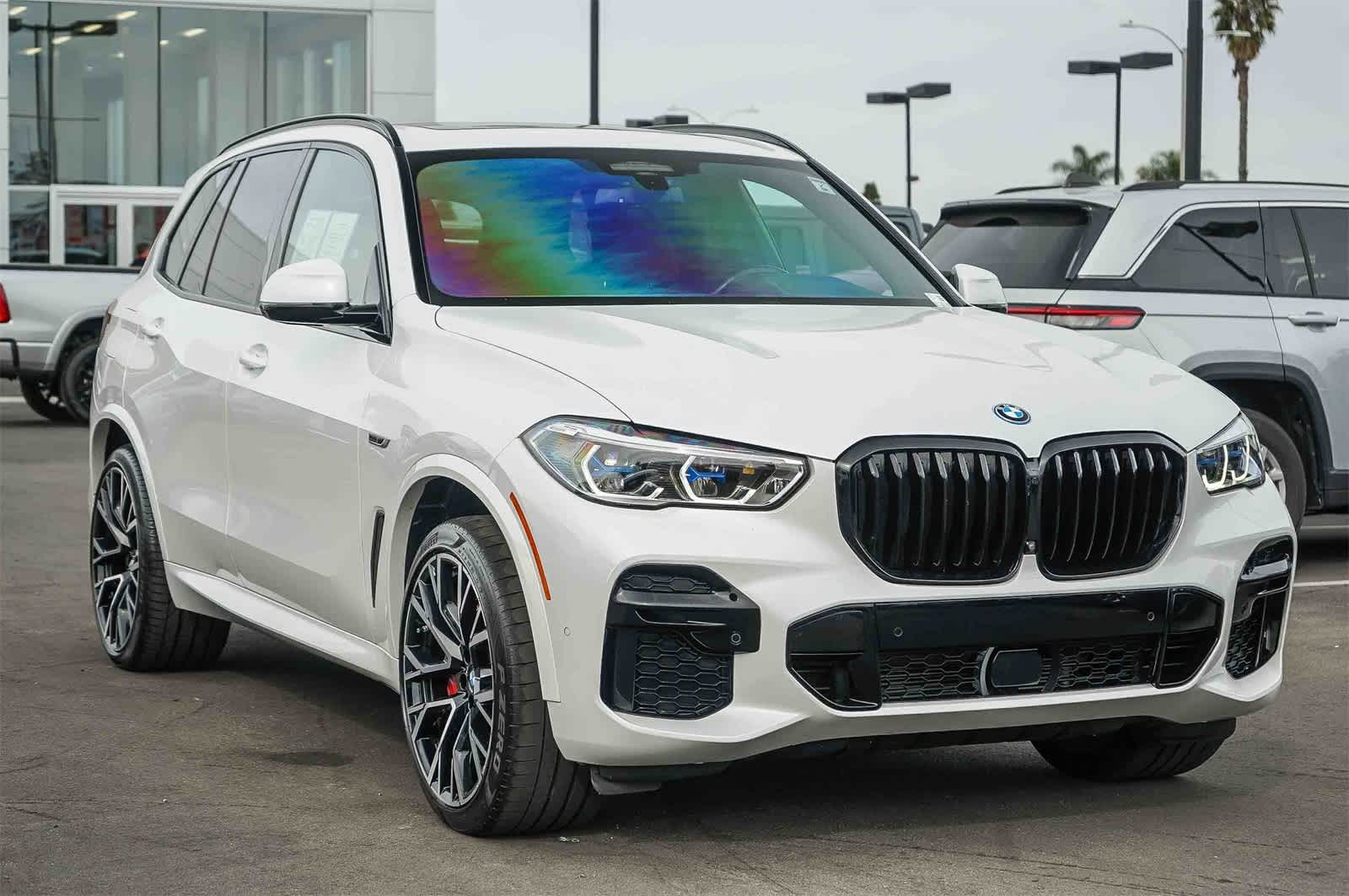 Thumbnail: 2022 BMW X5 - 3