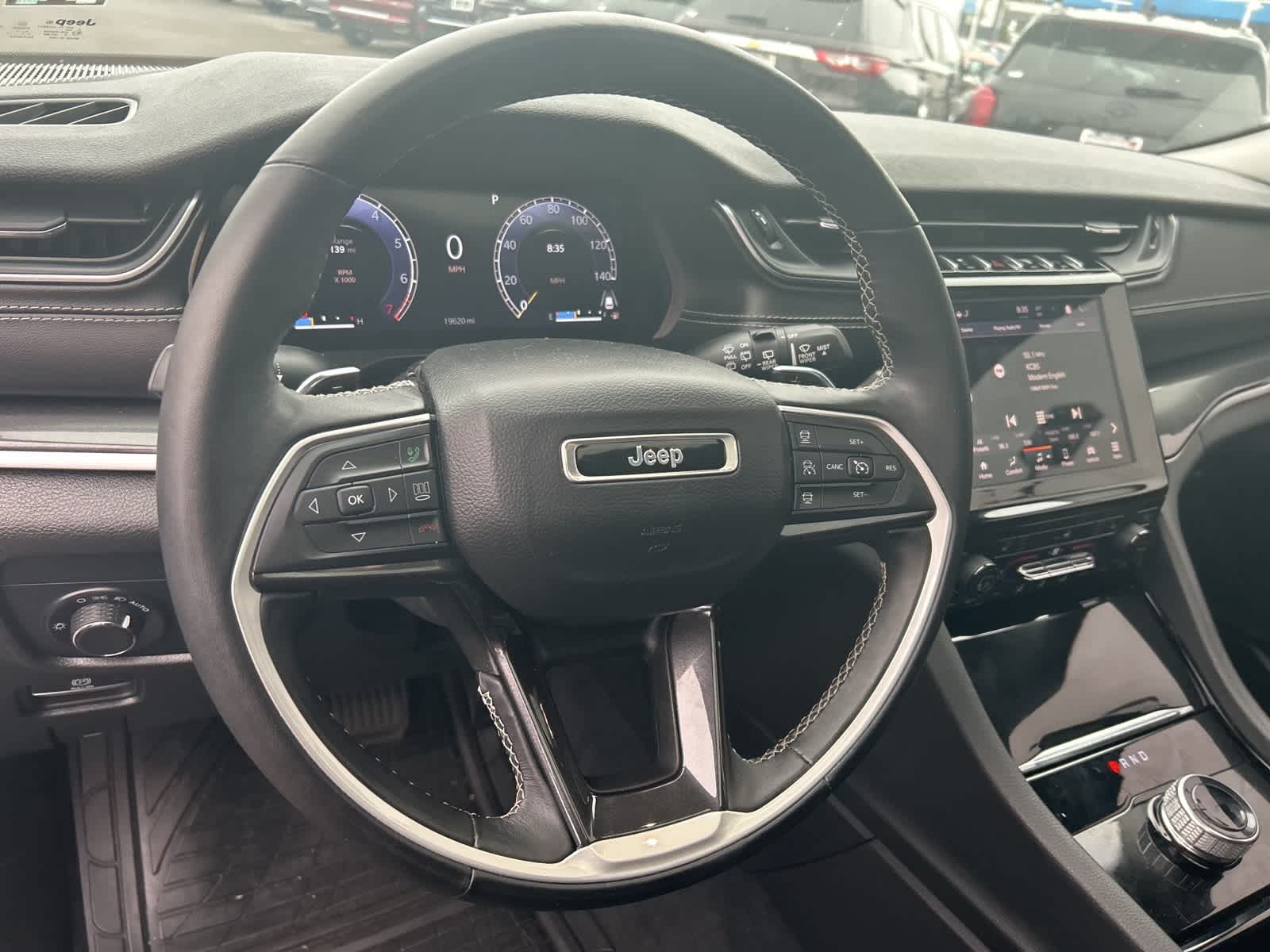Thumbnail: 2022 Jeep Grand Cherokee - 37