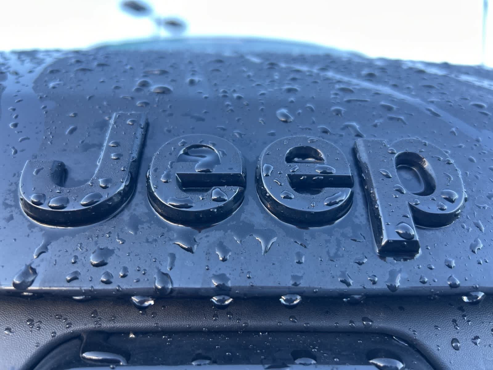 Thumbnail: 2023 Jeep Compass - 11