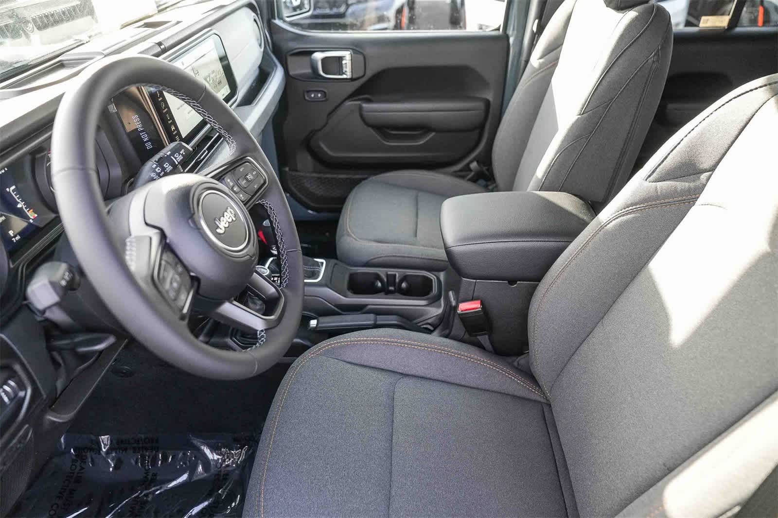 Thumbnail: 2026 Jeep Wrangler - 18