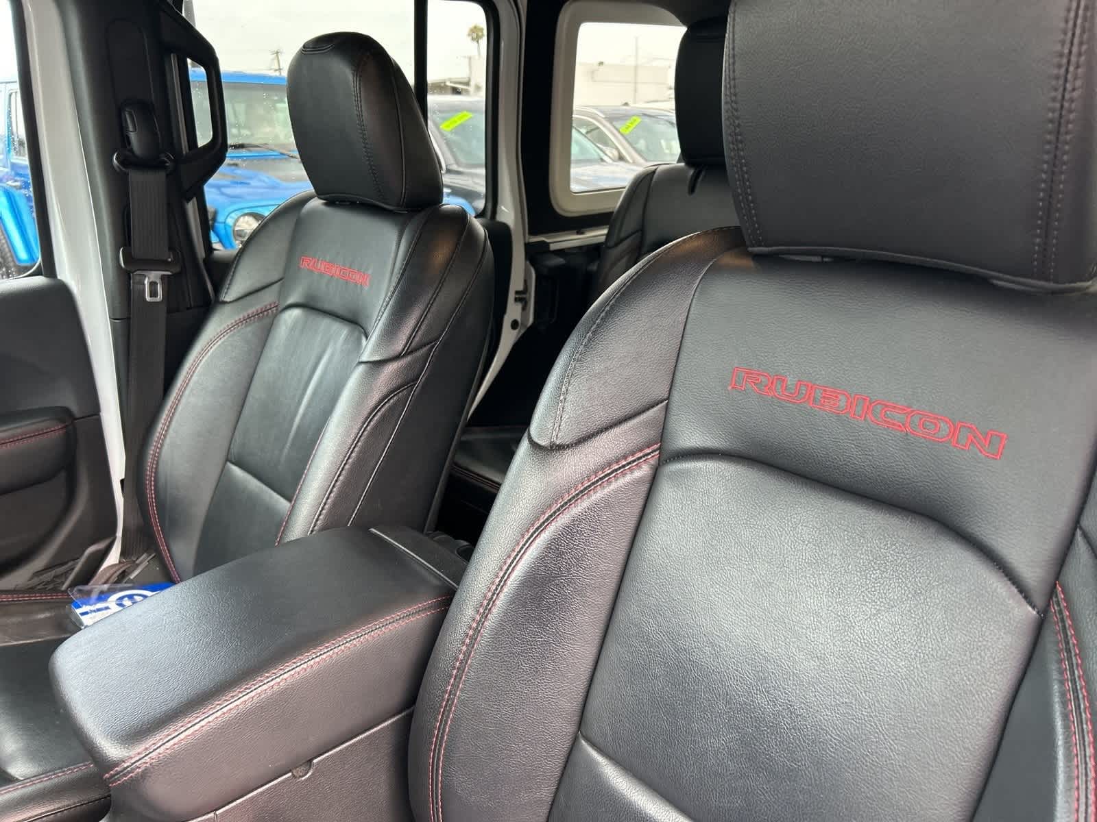 Thumbnail: 2019 Jeep Wrangler - 24
