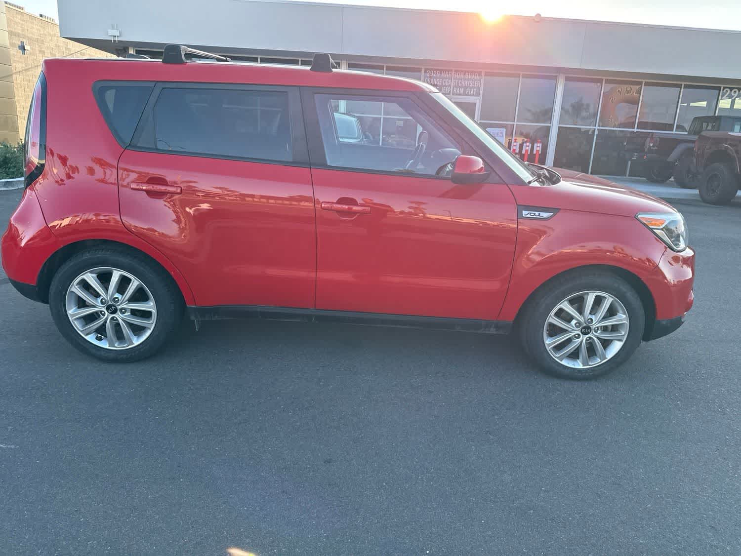 Thumbnail: 2018 Kia Soul - 12