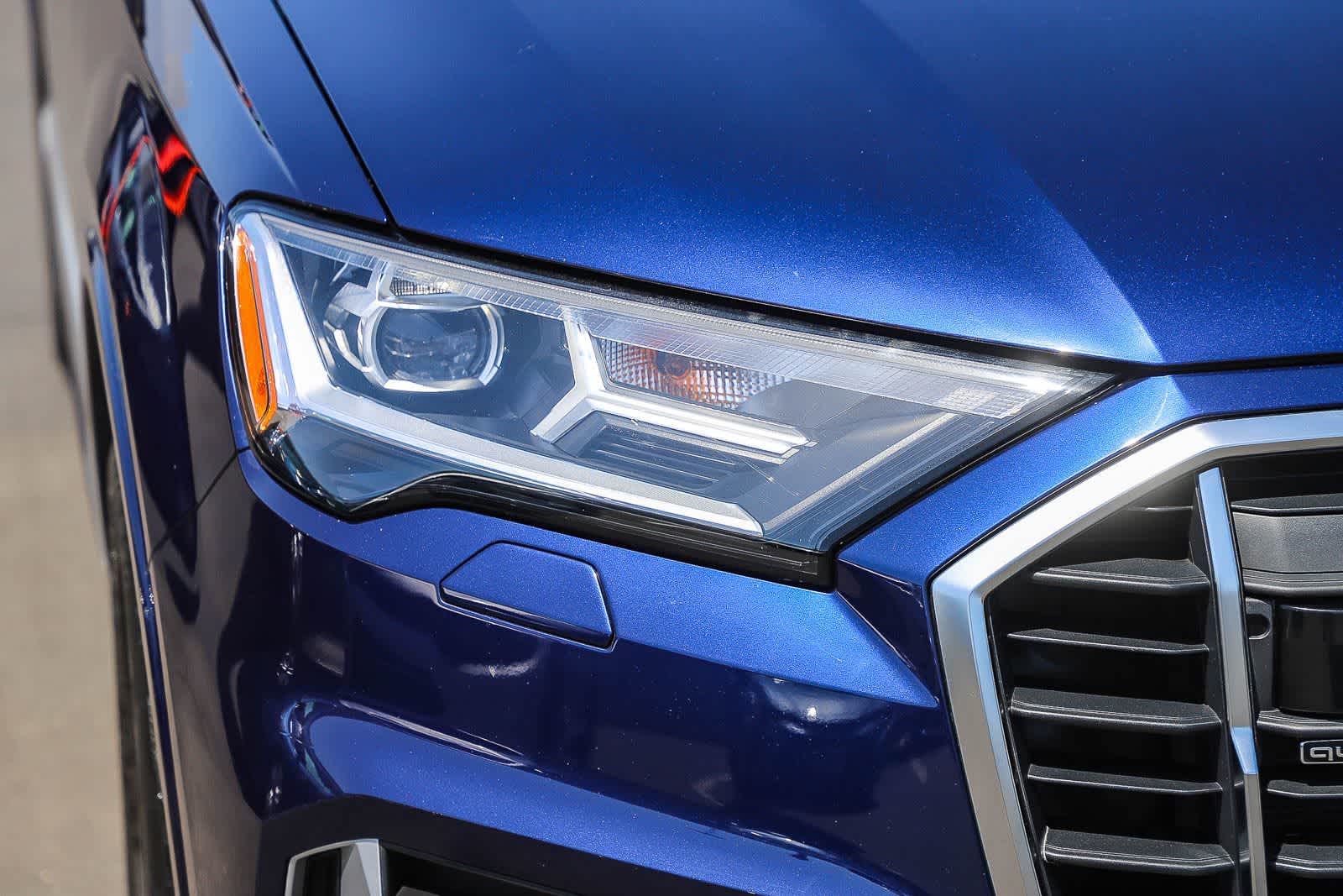 Thumbnail: 2023 Audi Q7 - 3