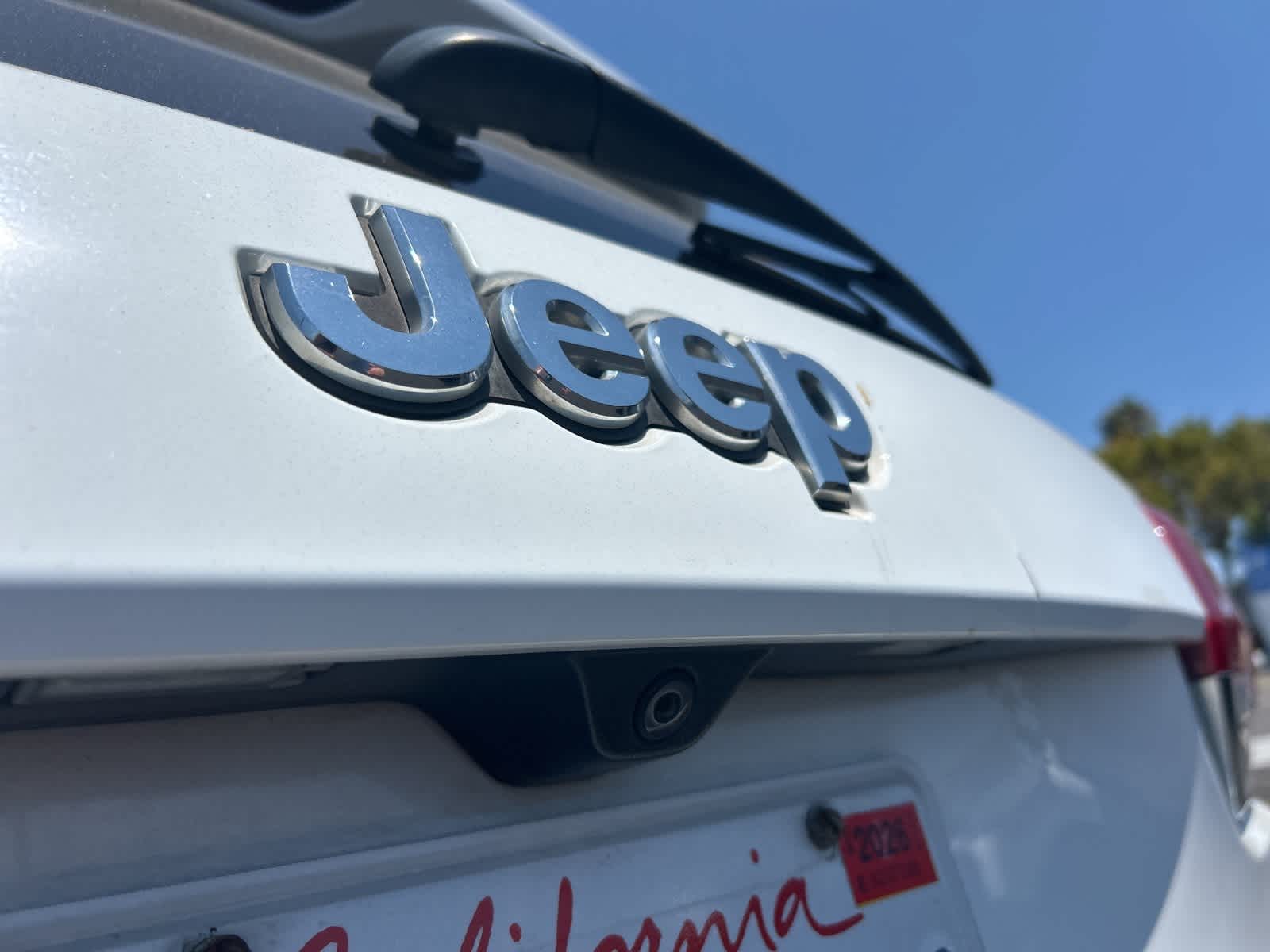 Thumbnail: 2016 Jeep Grand Cherokee - 16