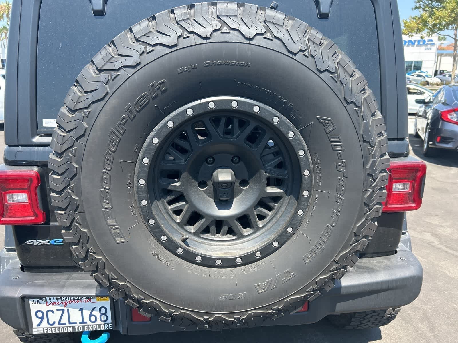 Thumbnail: 2022 Jeep Wrangler - 23