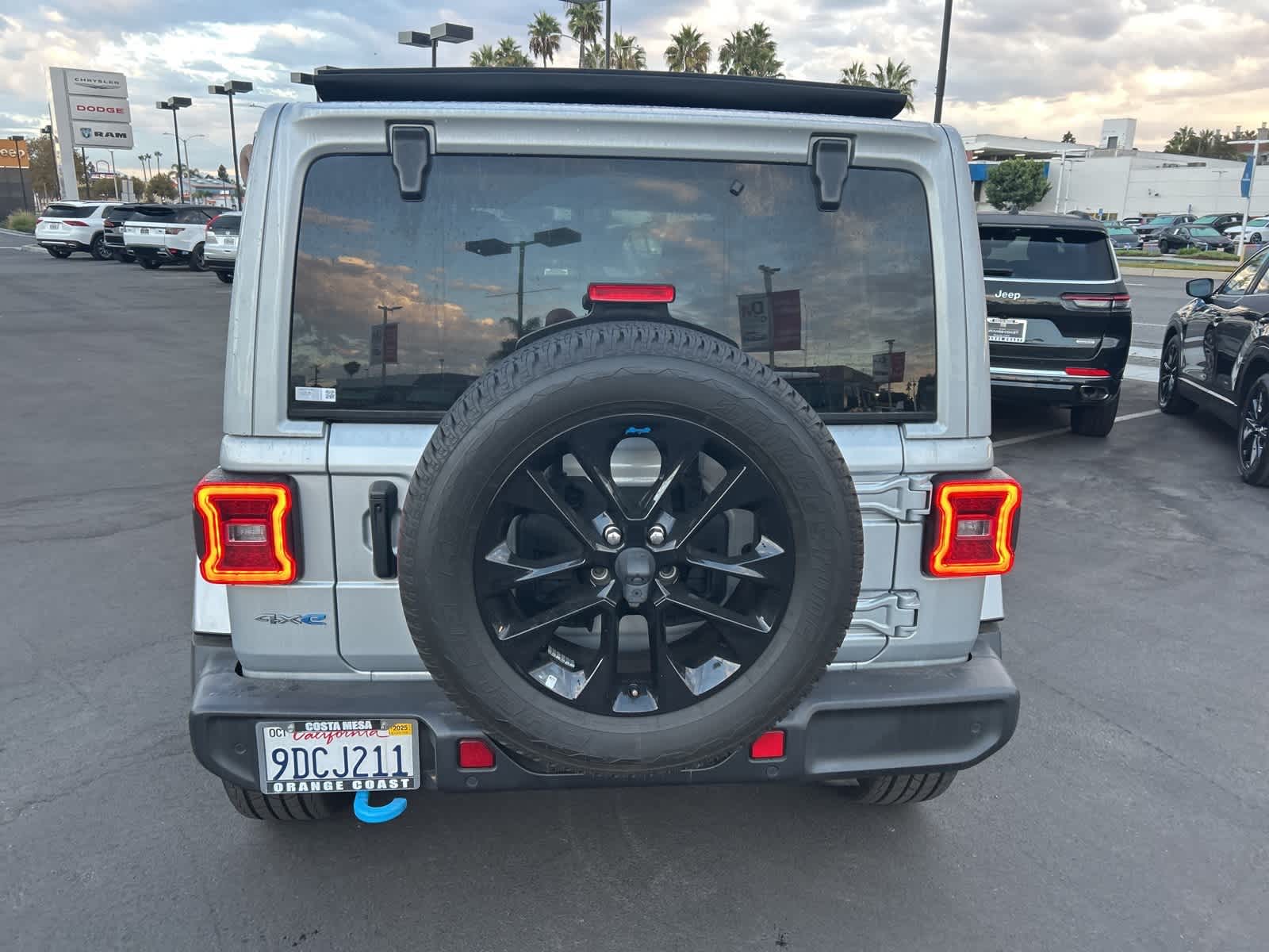 Thumbnail: 2022 Jeep Wrangler - 5