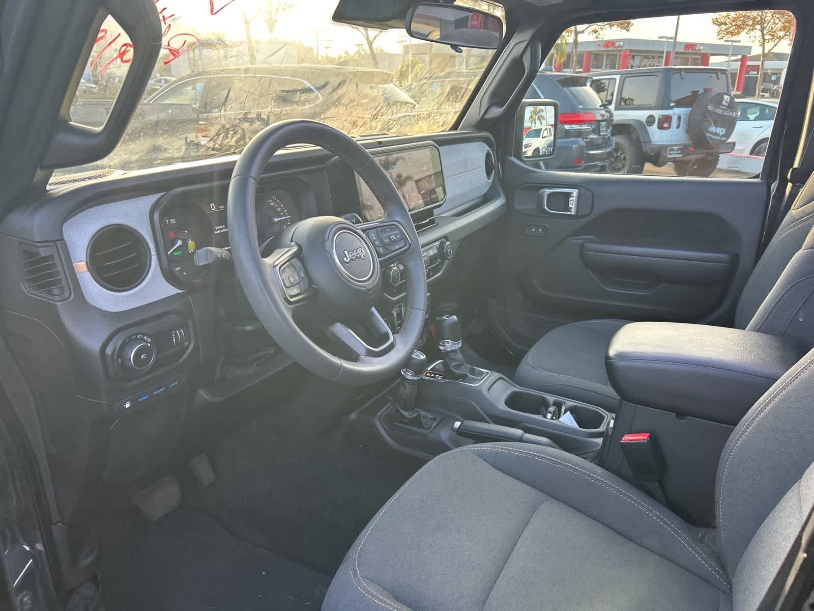 Thumbnail: 2024 Jeep Wrangler - 22