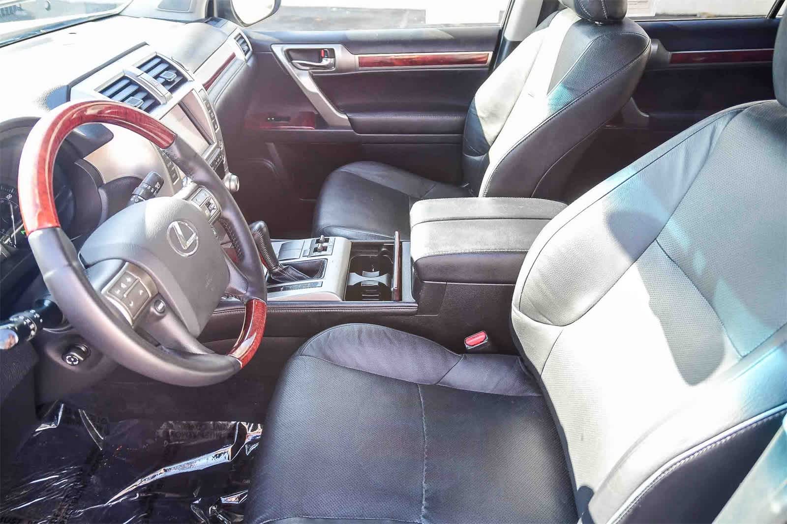 Thumbnail: 2013 Lexus GX - 17