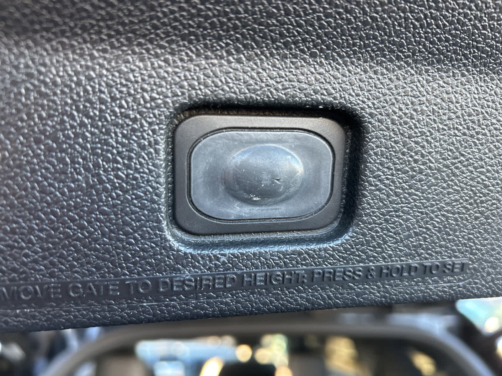 Thumbnail: 2017 Ford Explorer - 30