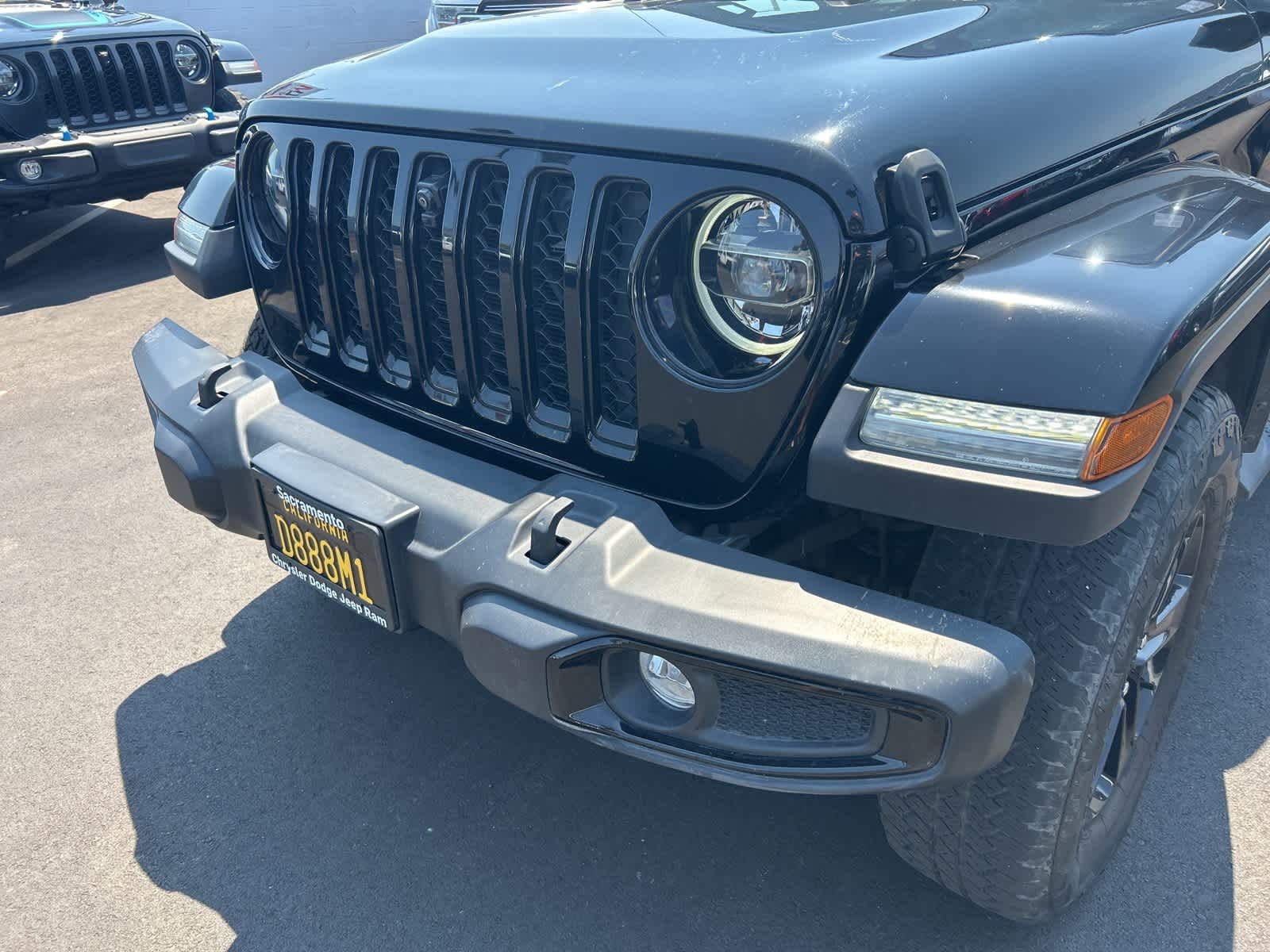 Thumbnail: 2022 Jeep Wrangler - 9