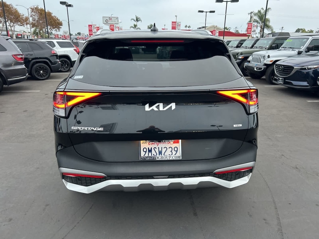 Used 2023 Kia Sportage Hybrid EX SUV