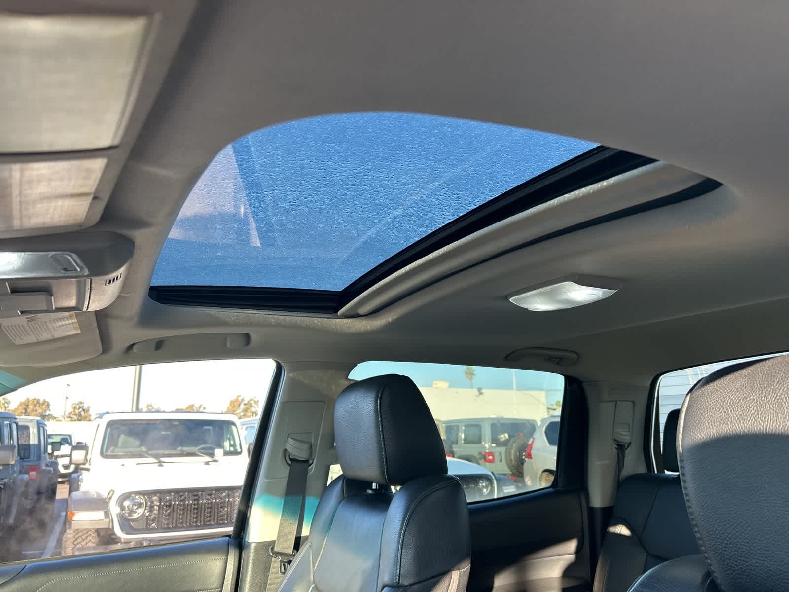 Thumbnail: 2016 Toyota Tundra - 24