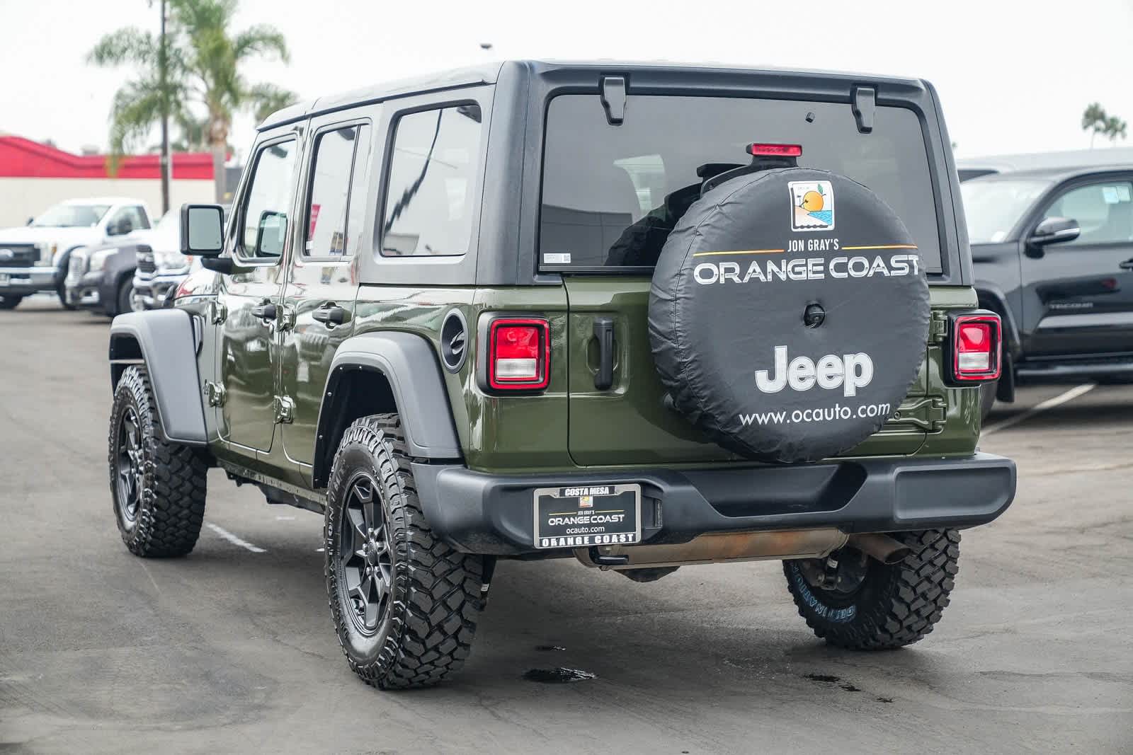 Thumbnail: 2021 Jeep Wrangler - 6