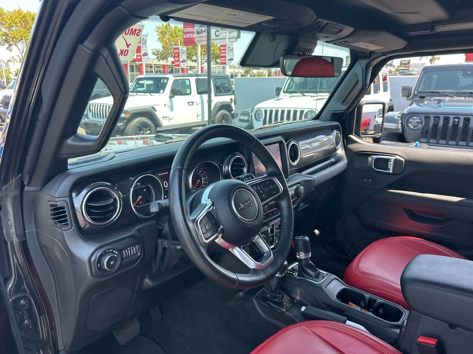 Thumbnail: 2022 Jeep Wrangler - 22