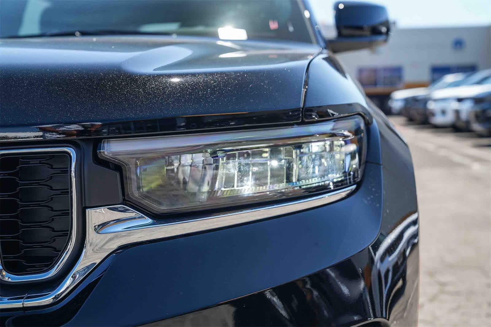 Thumbnail: 2025 Jeep Grand Cherokee - 8