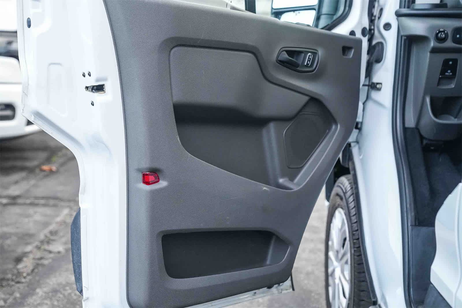 Thumbnail: 2023 Ford Econoline - 21