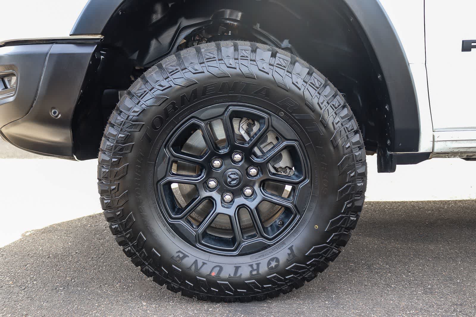 Thumbnail: 2025 RAM 1500 - 9
