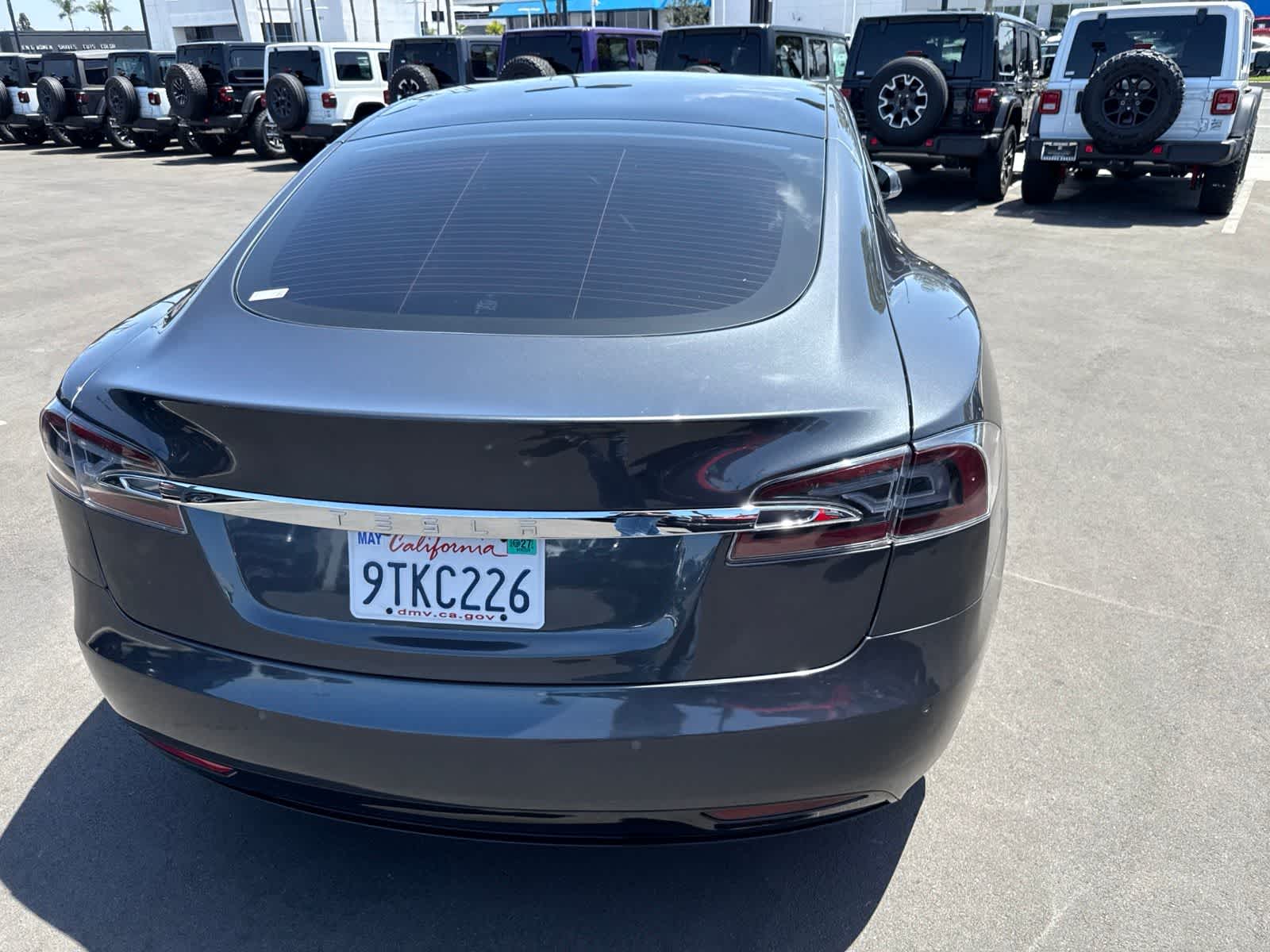 Thumbnail: 2018 Tesla Model S - 17