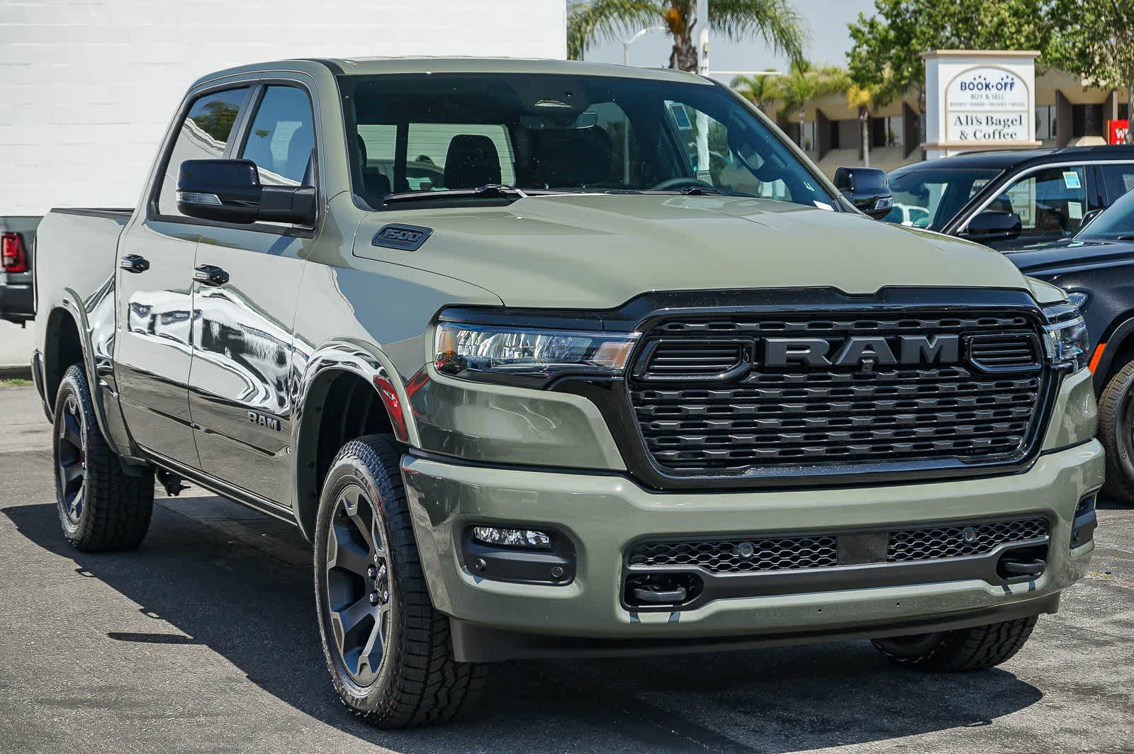 Thumbnail: 2026 RAM 1500 - 3