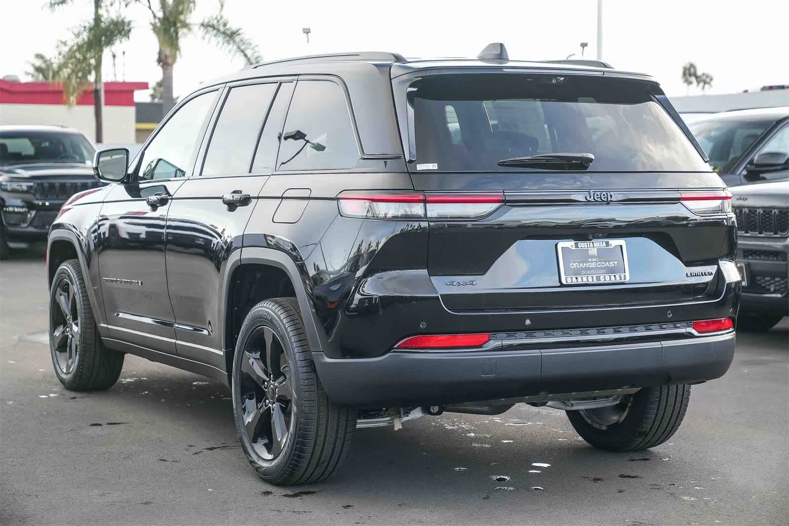 Thumbnail: 2025 Jeep Grand Cherokee - 6