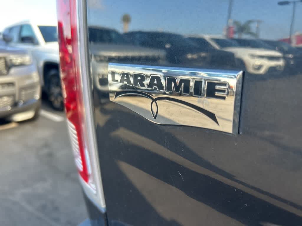 2014 RAM 1500 Laramie 15