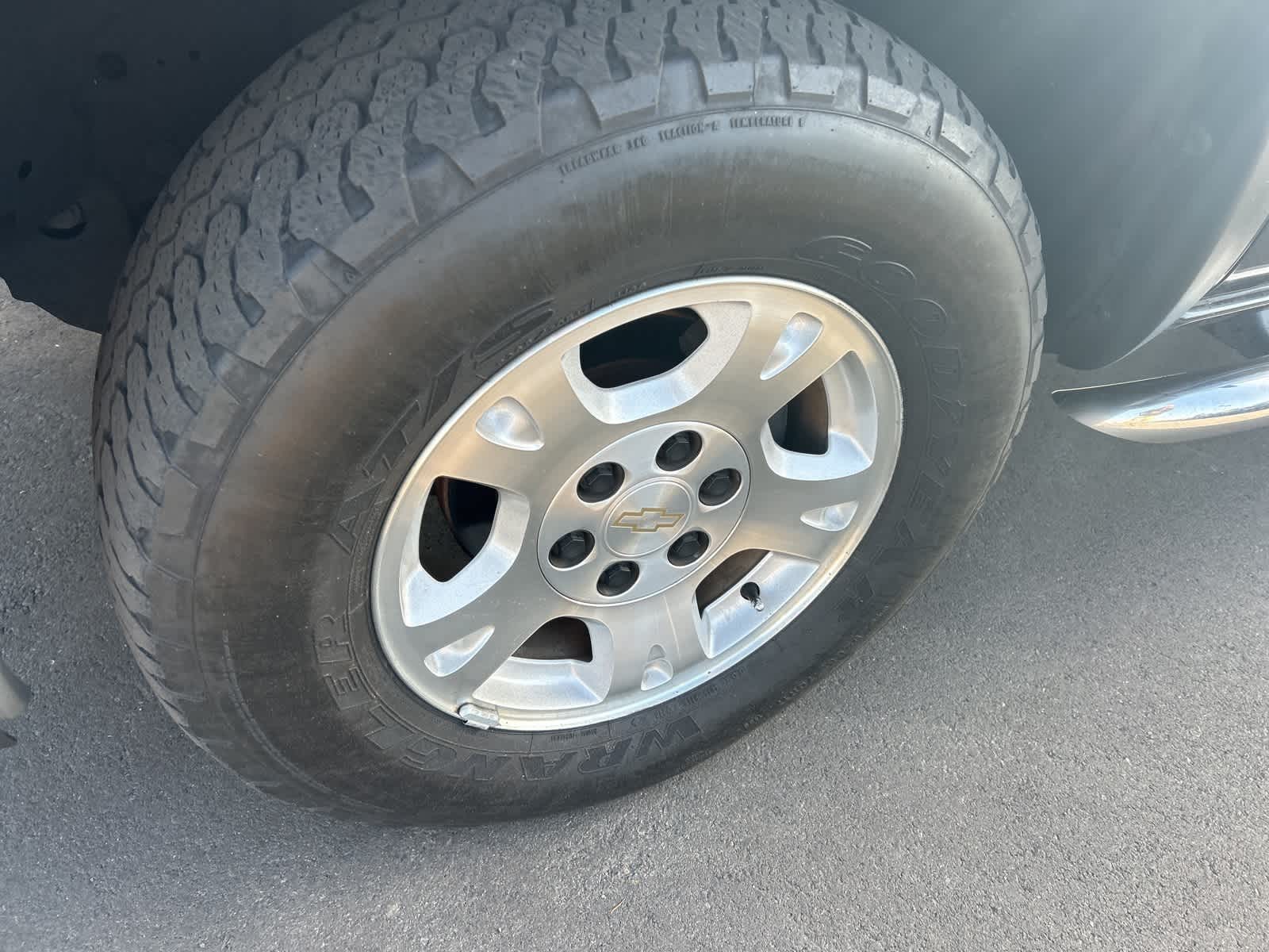 Thumbnail: 2005 Chevrolet Avalanche 1500 - 12