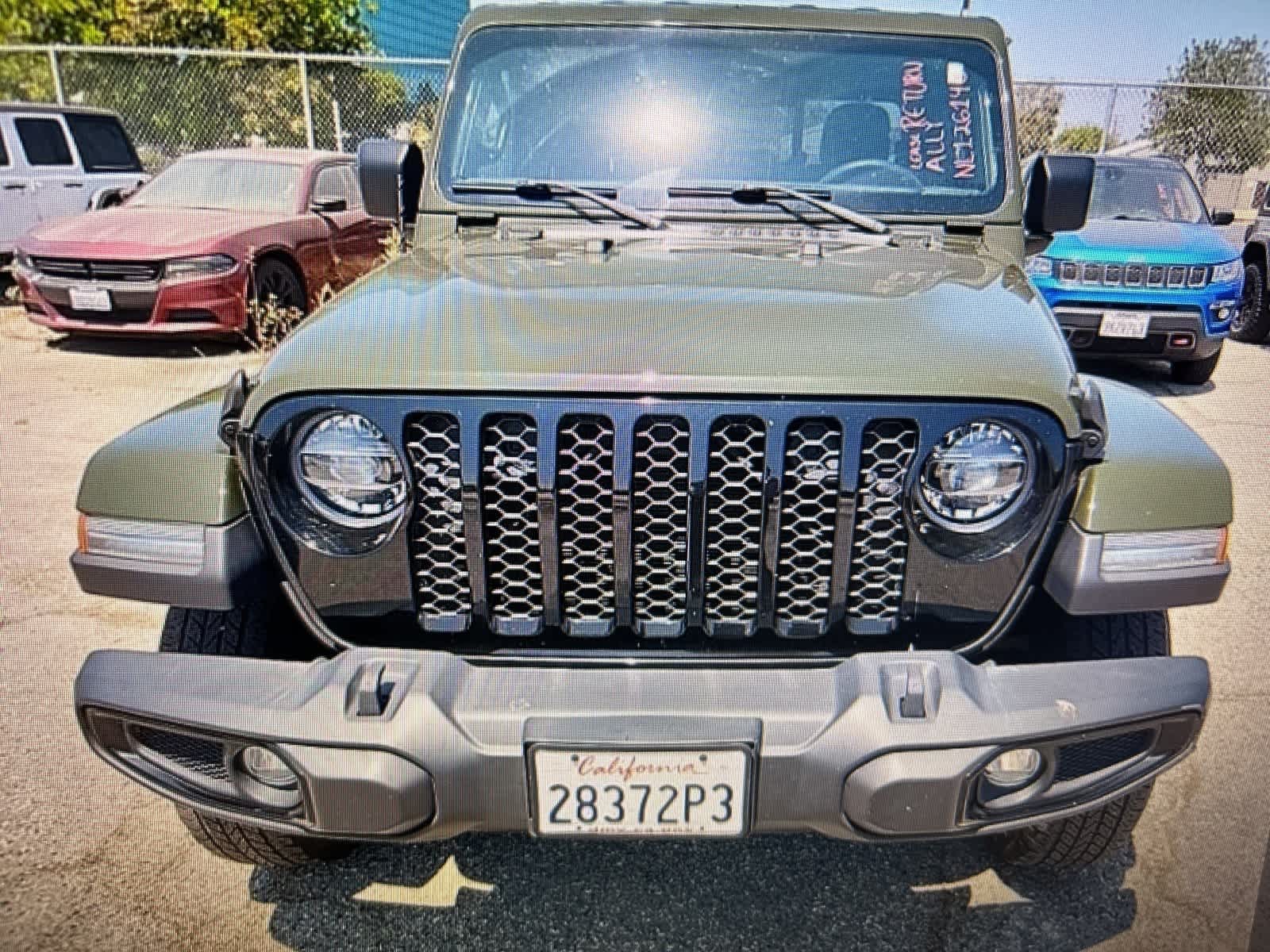 Thumbnail: 2022 Jeep Gladiator - 7