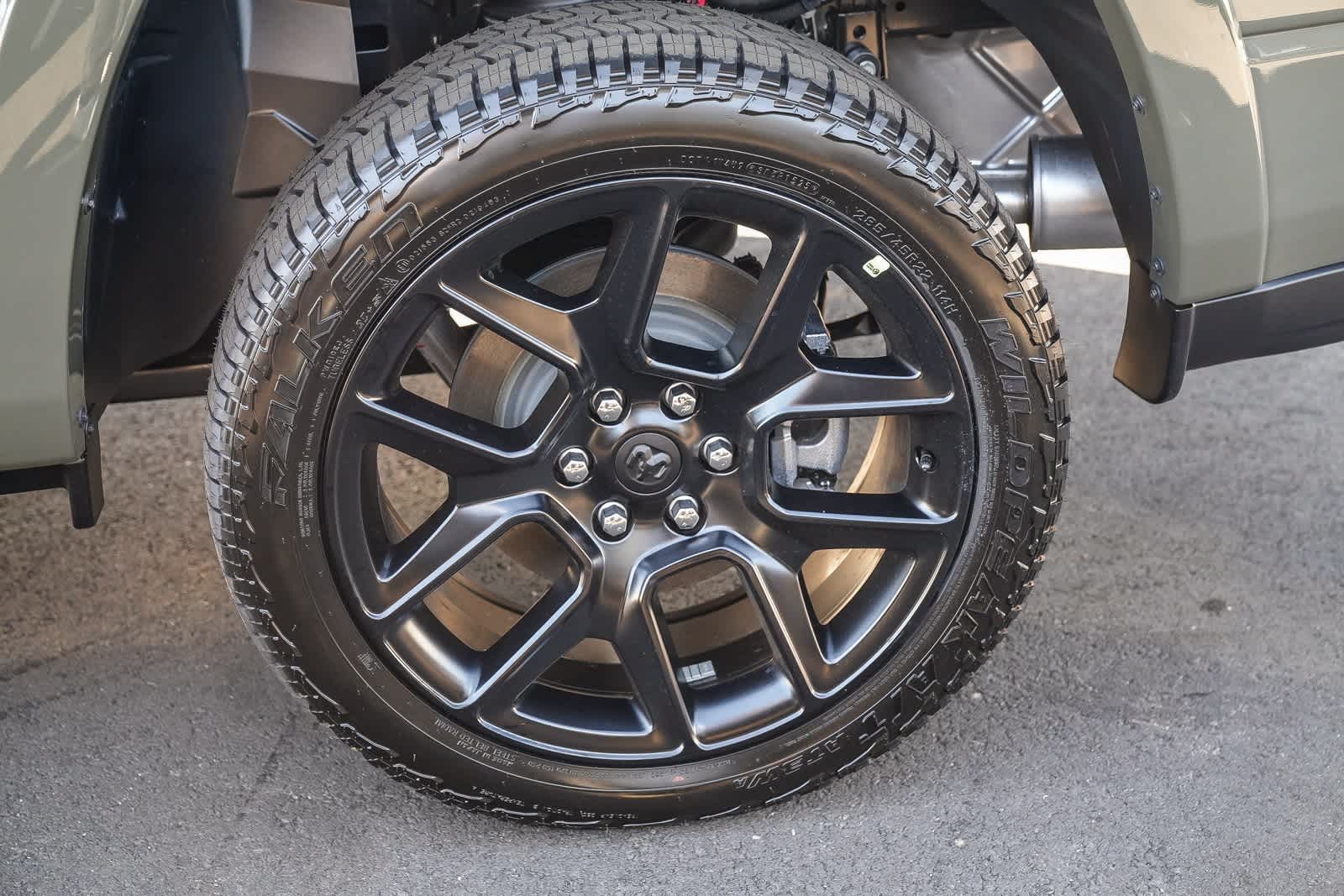 Thumbnail: 2026 RAM 1500 - 10