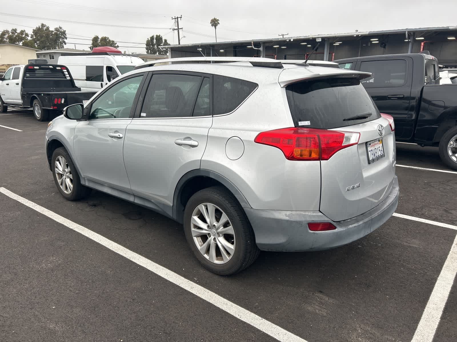 Thumbnail: 2013 Toyota RAV4 - 2