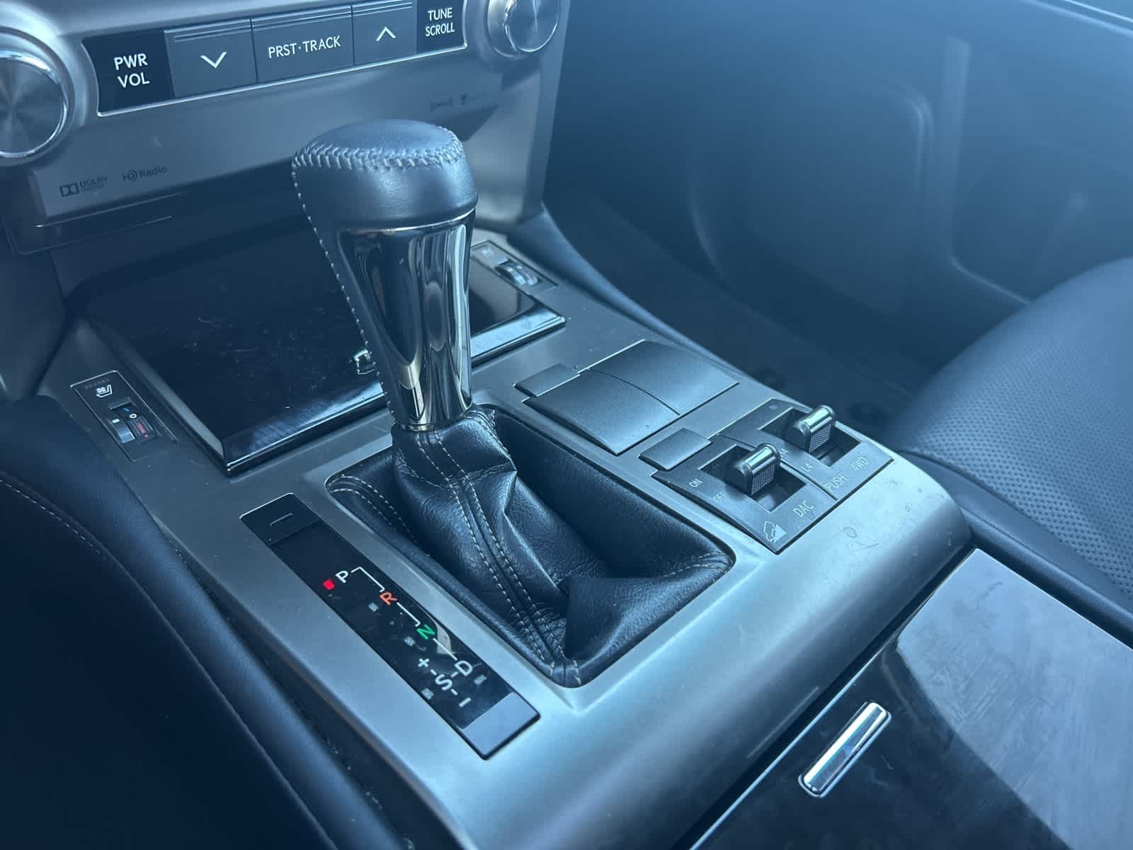 Thumbnail: 2016 Lexus GX - 43