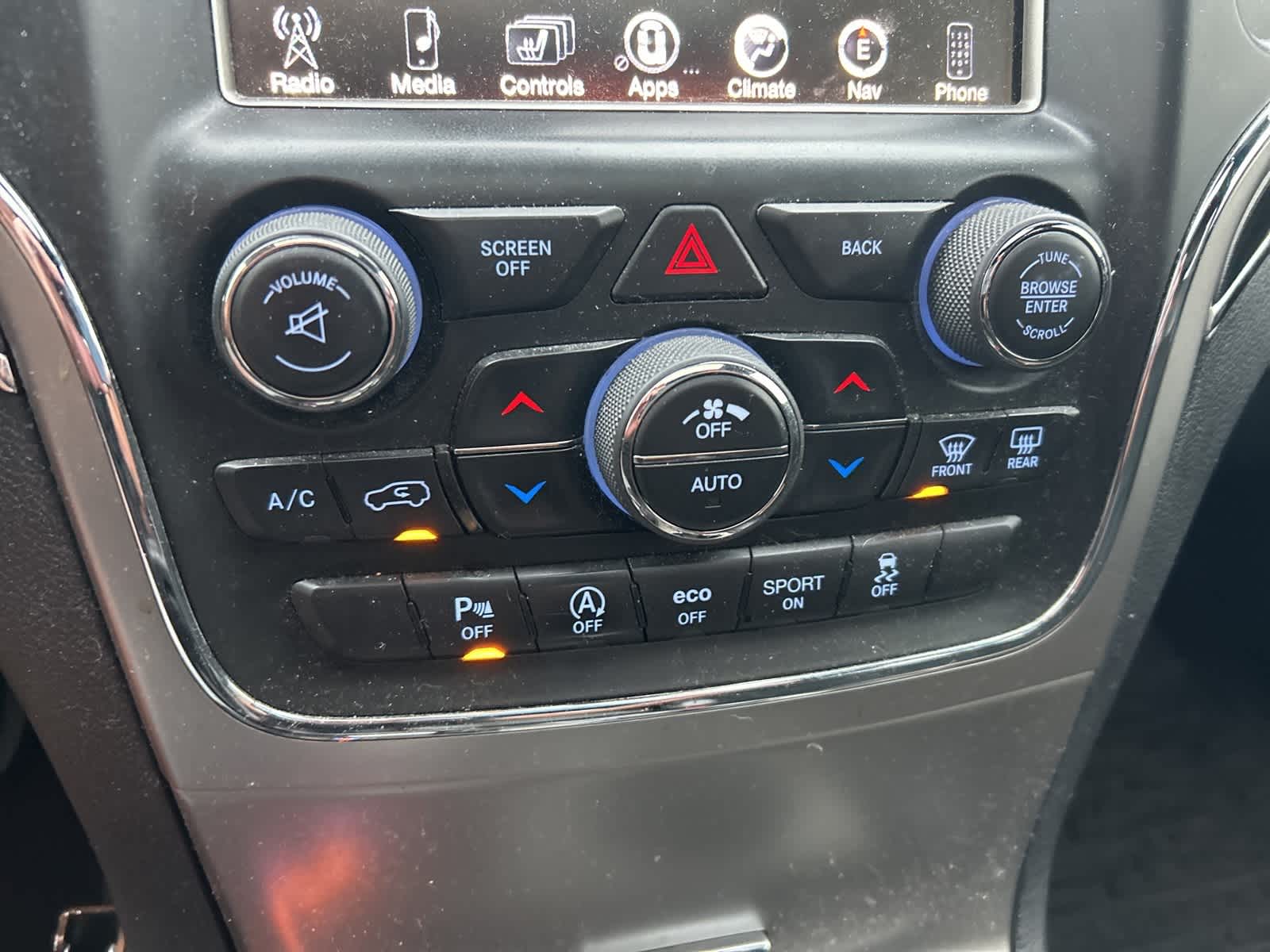 Thumbnail: 2017 Jeep Grand Cherokee - 42