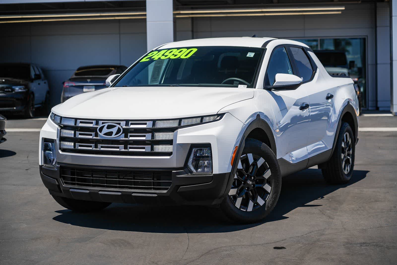 2025 Hyundai Santa Cruz SE -
                  Costa Mesa, CA