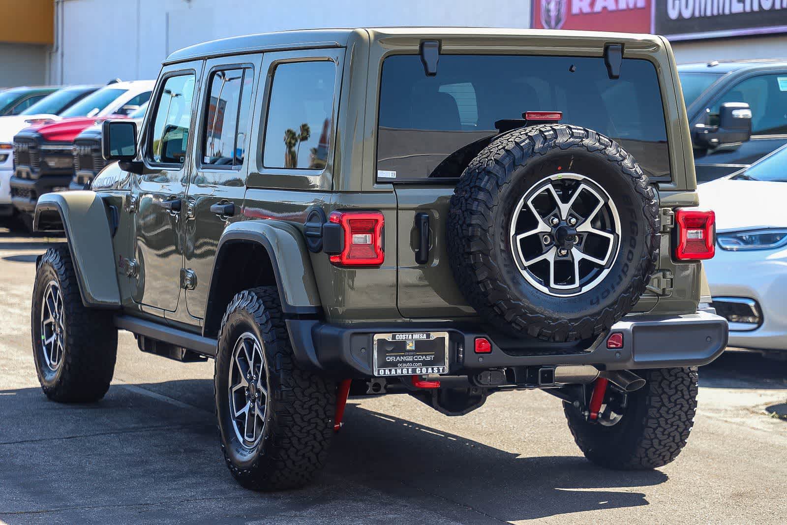 Thumbnail: 2026 Jeep Wrangler - 6
