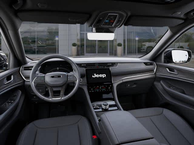 Thumbnail: 2025 Jeep Grand Cherokee - 37