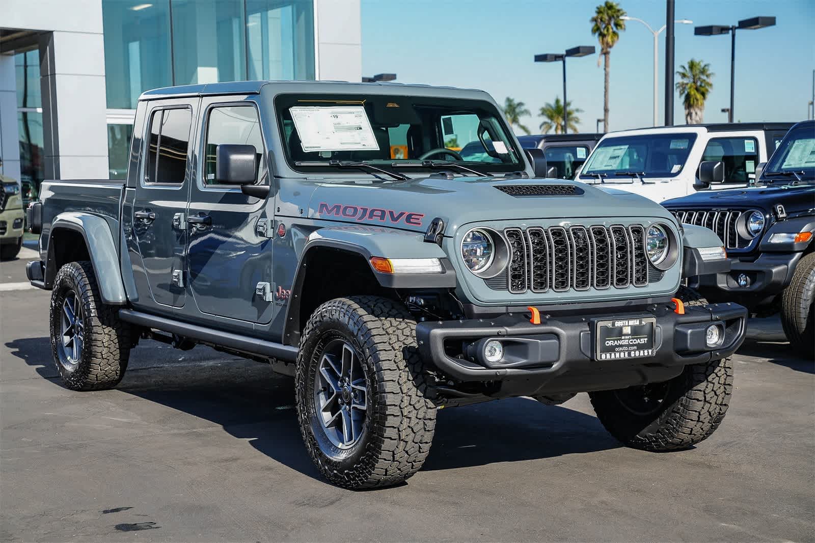 Thumbnail: 2026 Jeep Gladiator - 3