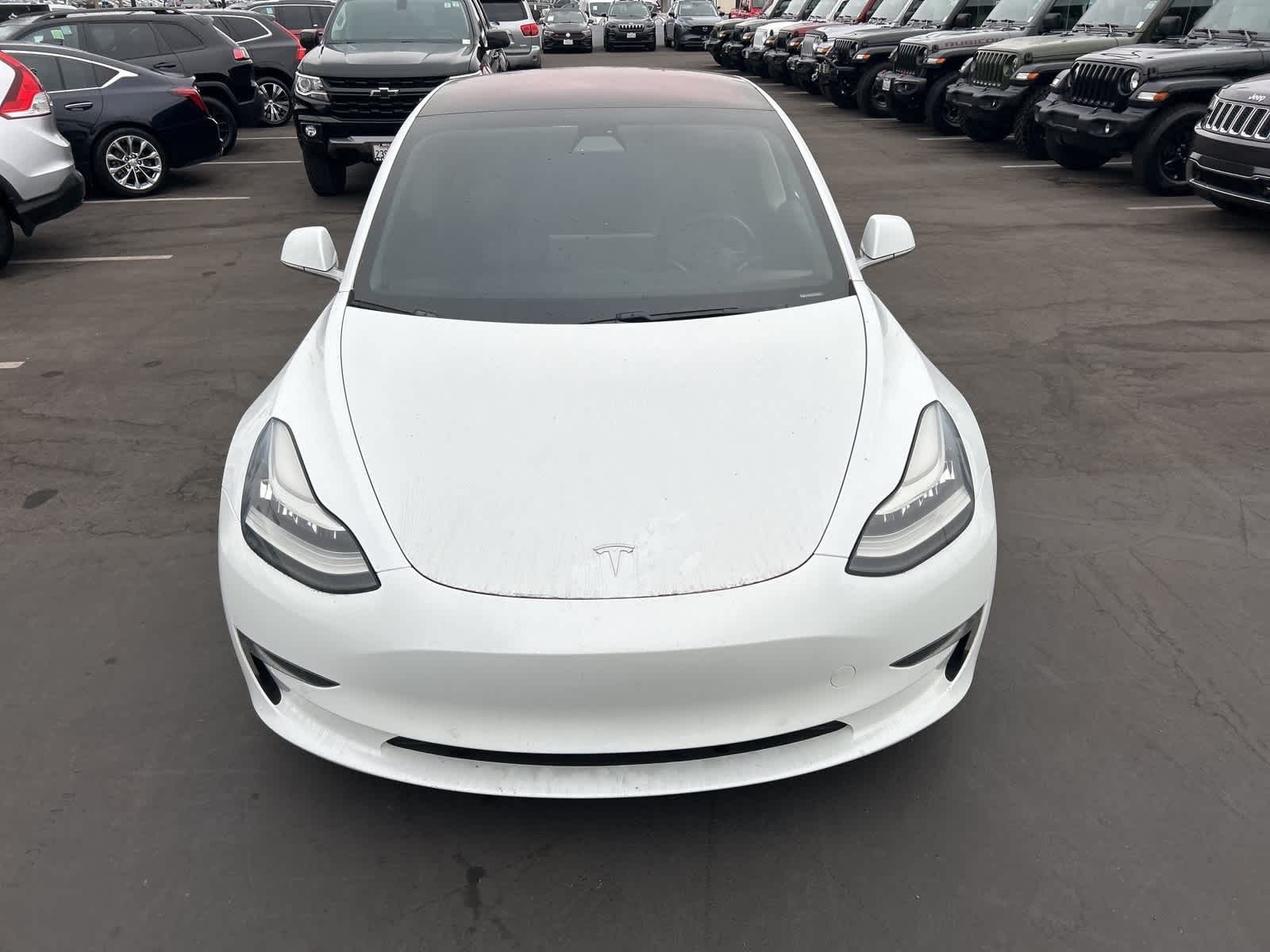 Thumbnail: 2018 Tesla Model 3 - 9