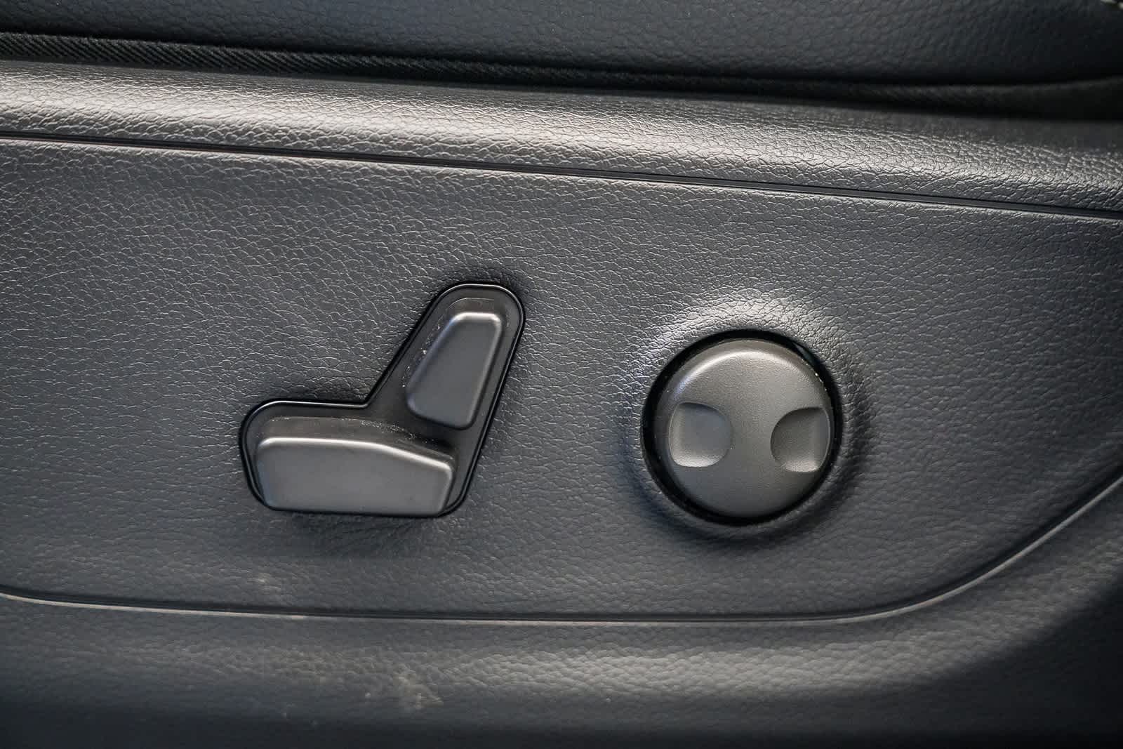 Thumbnail: 2026 RAM 1500 - 22