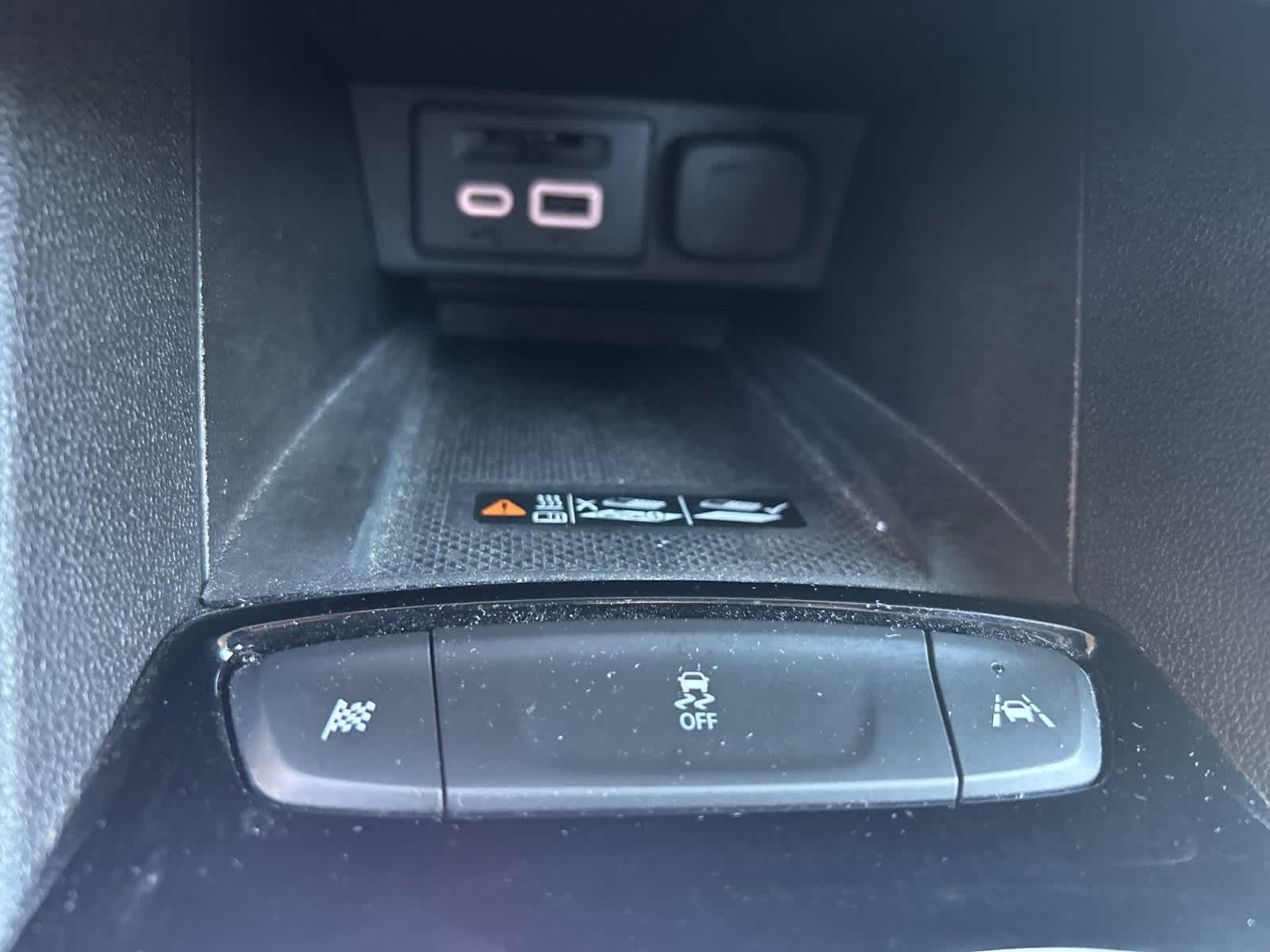 Thumbnail: 2022 Chevrolet Bolt EUV - 38