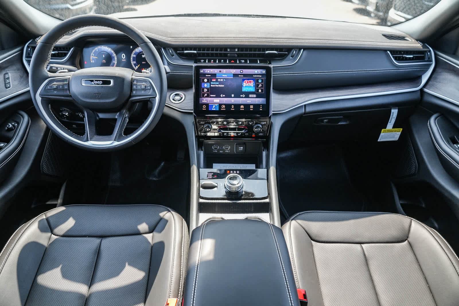 Thumbnail: 2025 Jeep Grand Cherokee - 13