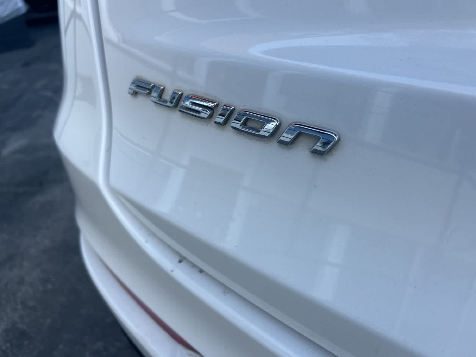 Thumbnail: 2020 Ford Fusion - 16