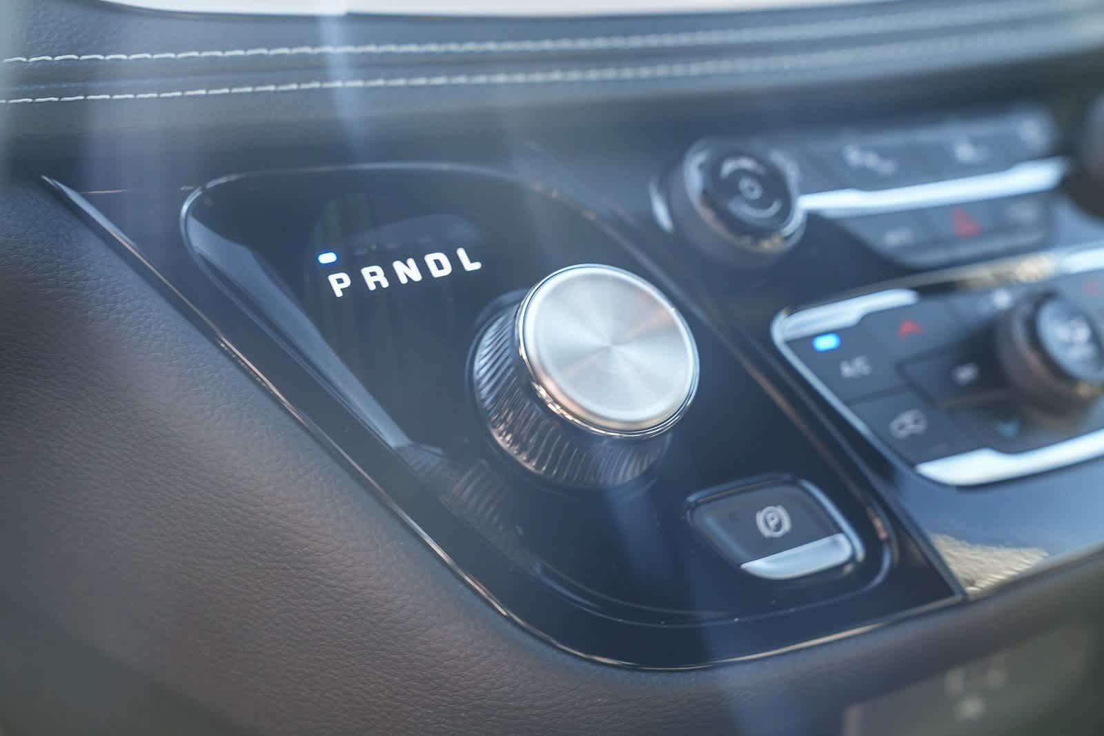 Thumbnail: 2026 Chrysler Pacifica - 21