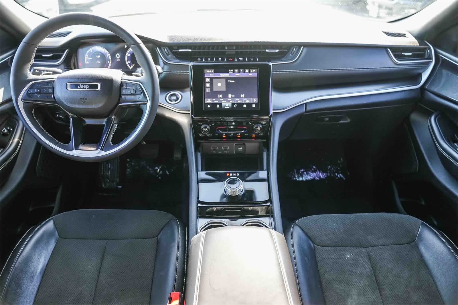 Thumbnail: 2023 Jeep Grand Cherokee - 9