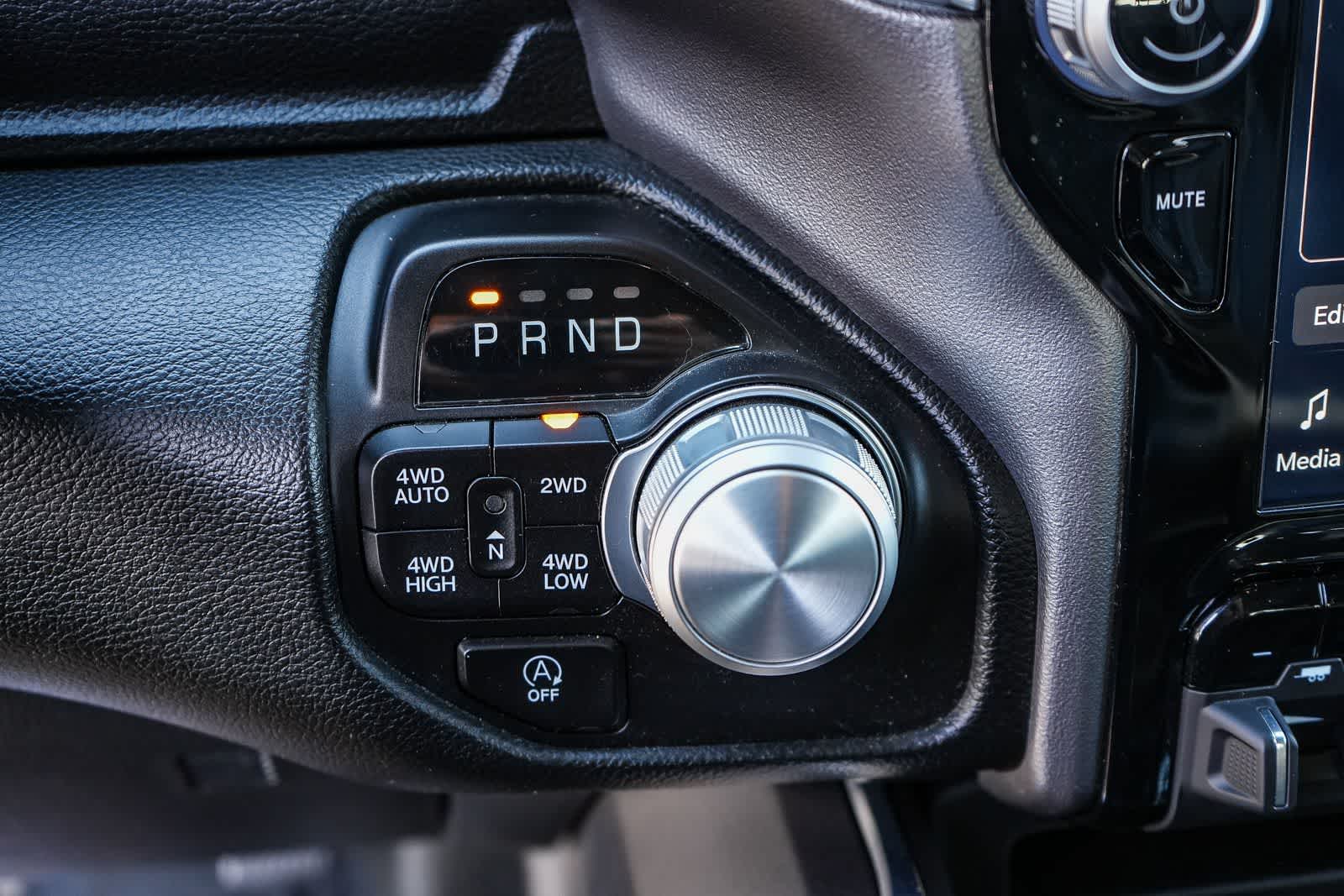 Thumbnail: 2024 RAM 1500 - 19