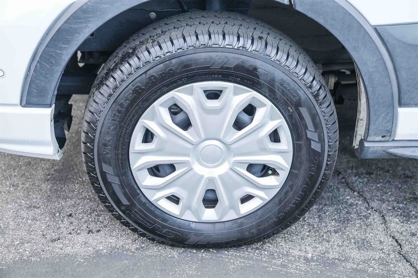 Thumbnail: 2023 Ford Econoline - 9