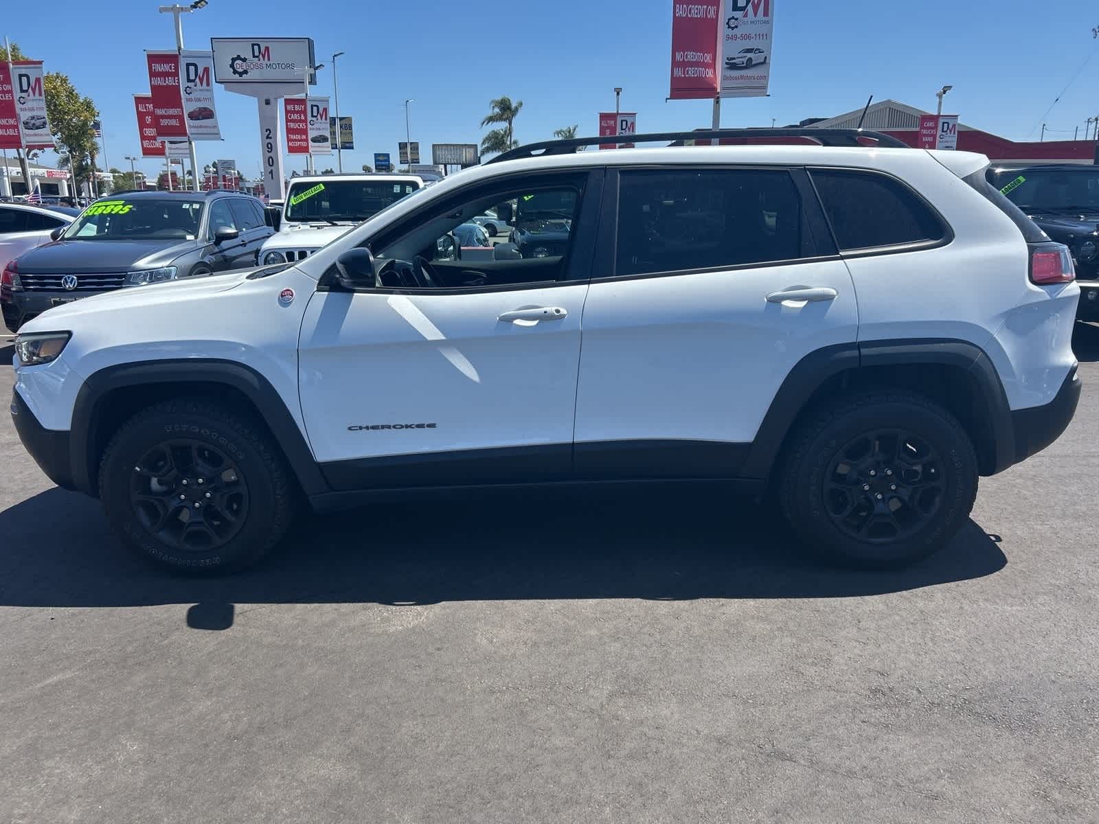 Thumbnail: 2022 Jeep Cherokee - 3