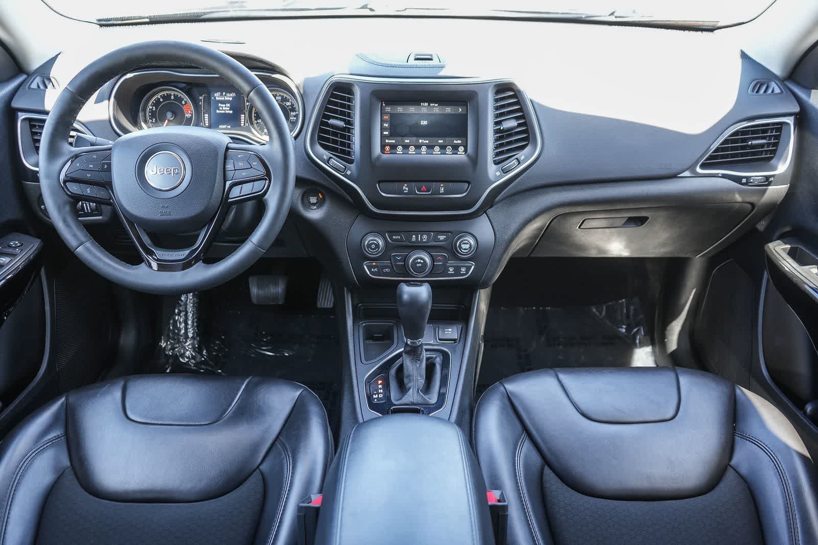 Thumbnail: 2021 Jeep Cherokee - 11