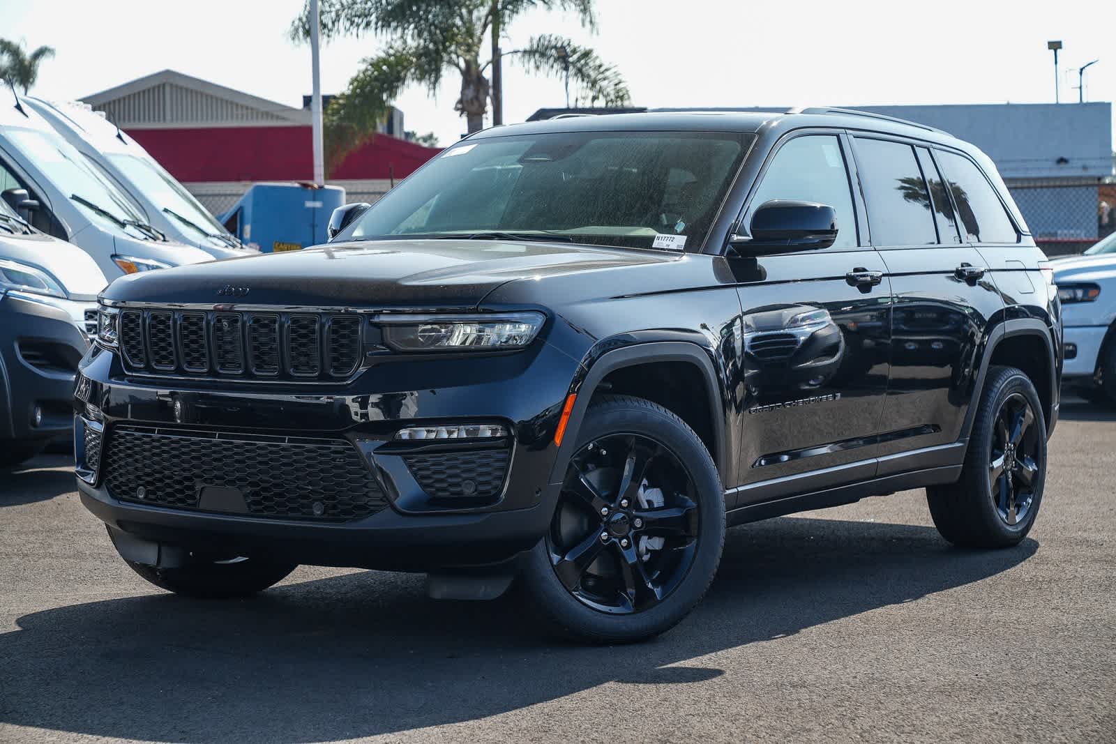 Thumbnail: 2025 Jeep Grand Cherokee - 1