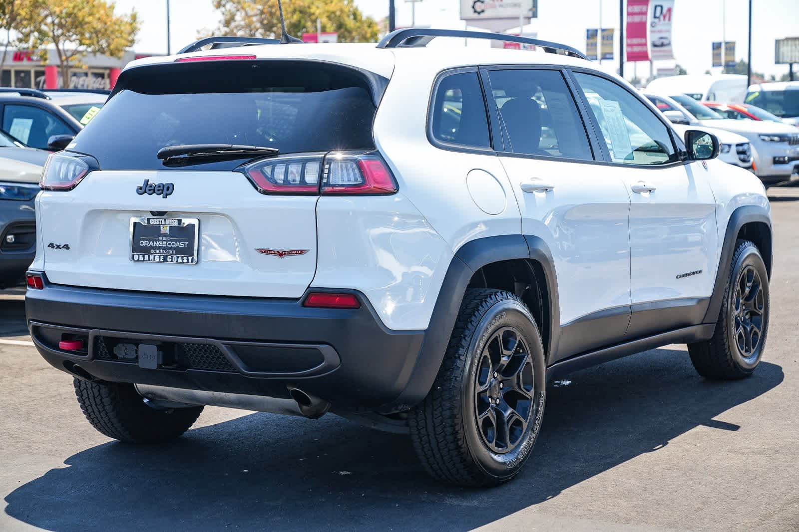 Thumbnail: 2022 Jeep Cherokee - 4